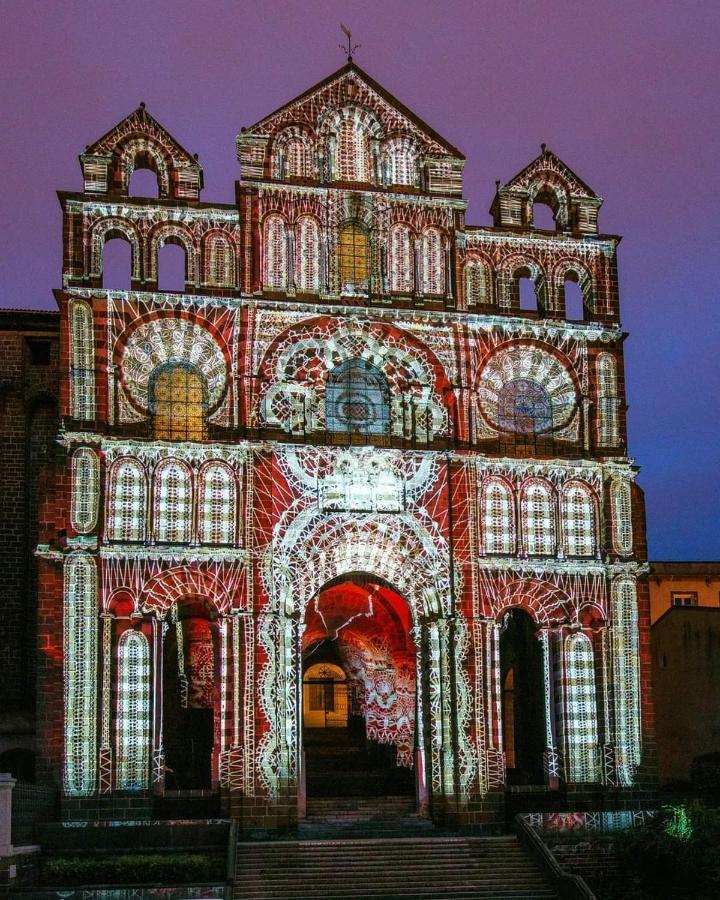 Le Puy-en-VelayLe Raphael Centre Historique公寓 外观 照片